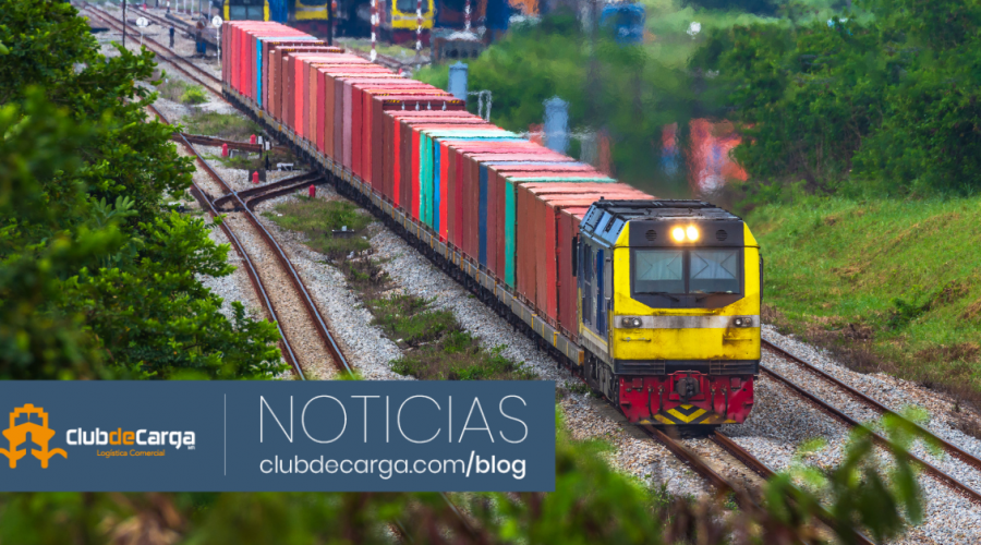 Finalmente están aquí: Cargamento de rieles para el Tren Maya arriba por Progreso